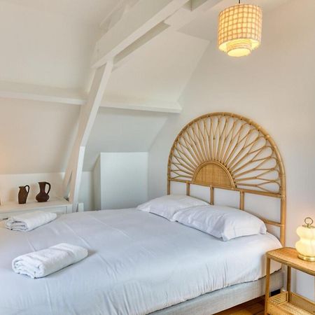 Manuel : Belle Maison A ボワ・ギヨーム エクステリア 写真